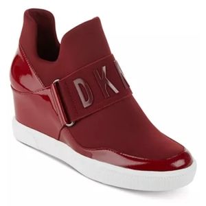 Brand new DKNY Cosmos sneakers